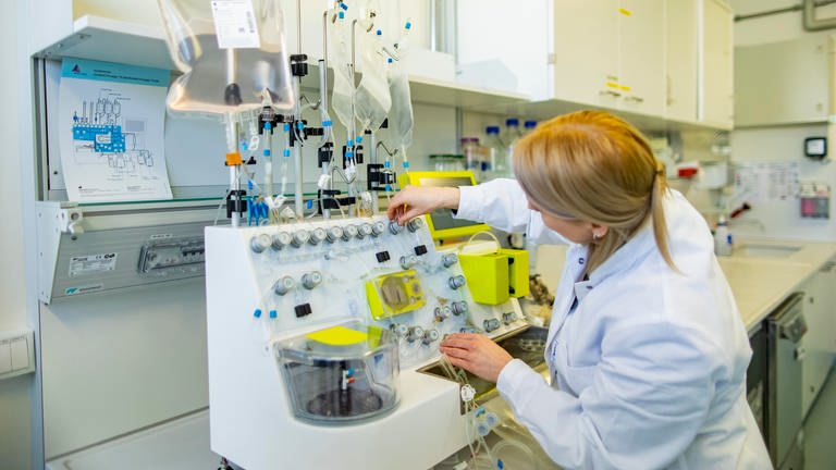 Das Mainzer Pharmaunternehmen BioNTech hat Zwischenergebnisse zu seinem Impfstoff gegen Krebs präsentiert.